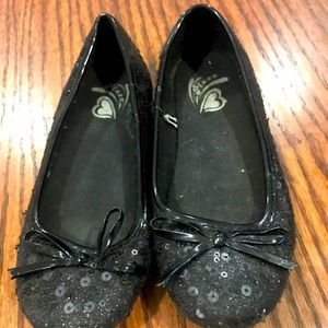 Children’s Place girls Sequins dress shoes